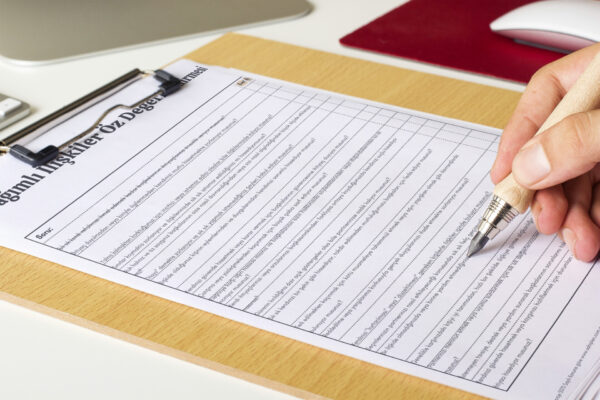 İlişkilerde Partnerinize ne kadar BAĞIMLISINIZ?(Dijitaldir)