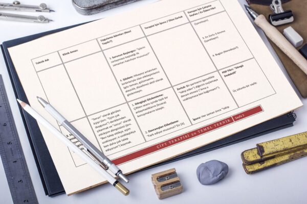 My mockup 1211 from Sketchbook Mockup Pack ÇİFT TERAPİSİ 50 TEMEL TEKNİK(PDF DİR)